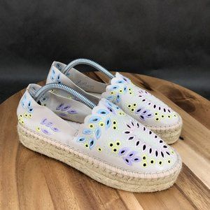 XOXO Beige and Floral Espadrille Sneakers Slip On Shoes Womens 6